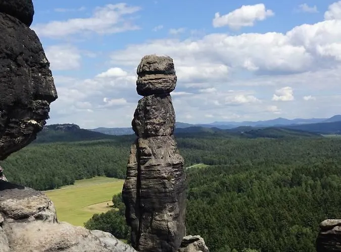 In Der Saechsischen Schweiz * كونيجشتاين آن دير إلب